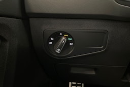 valkoinen Volkswagen Tiguan 2022 kuva 24.