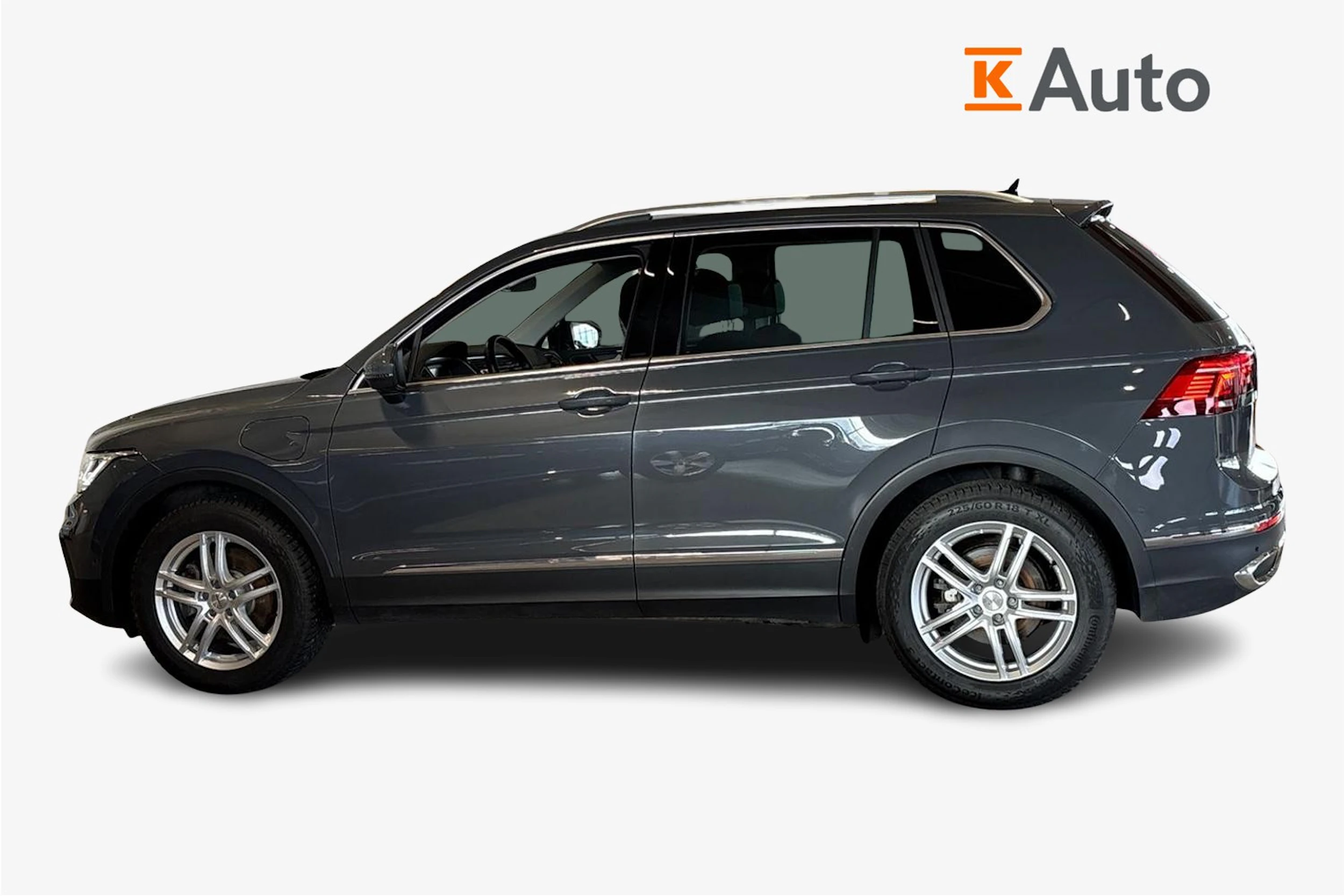 harmaa Volkswagen Tiguan 2022 kuva 5.