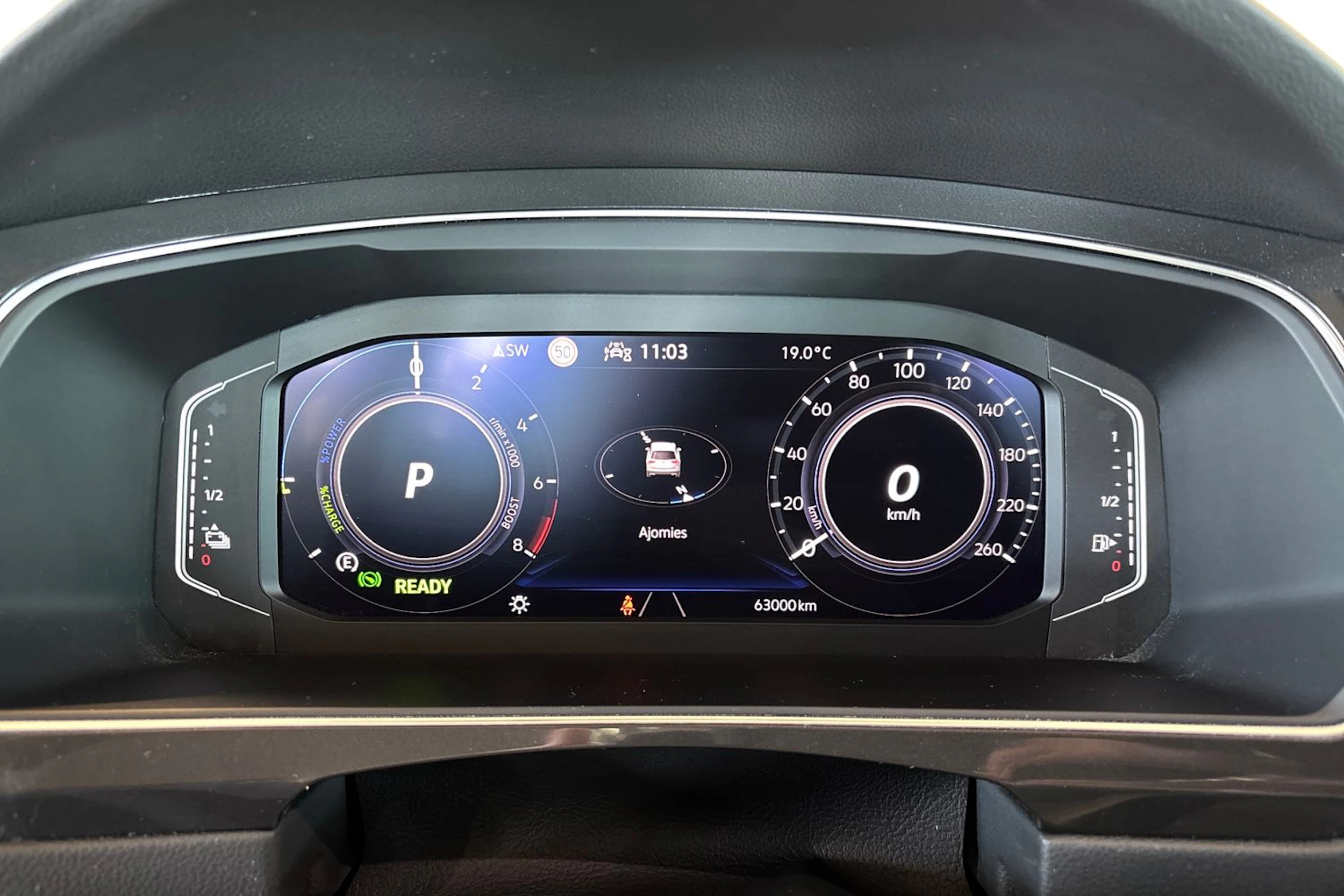 harmaa Volkswagen Tiguan 2022 kuva 15.