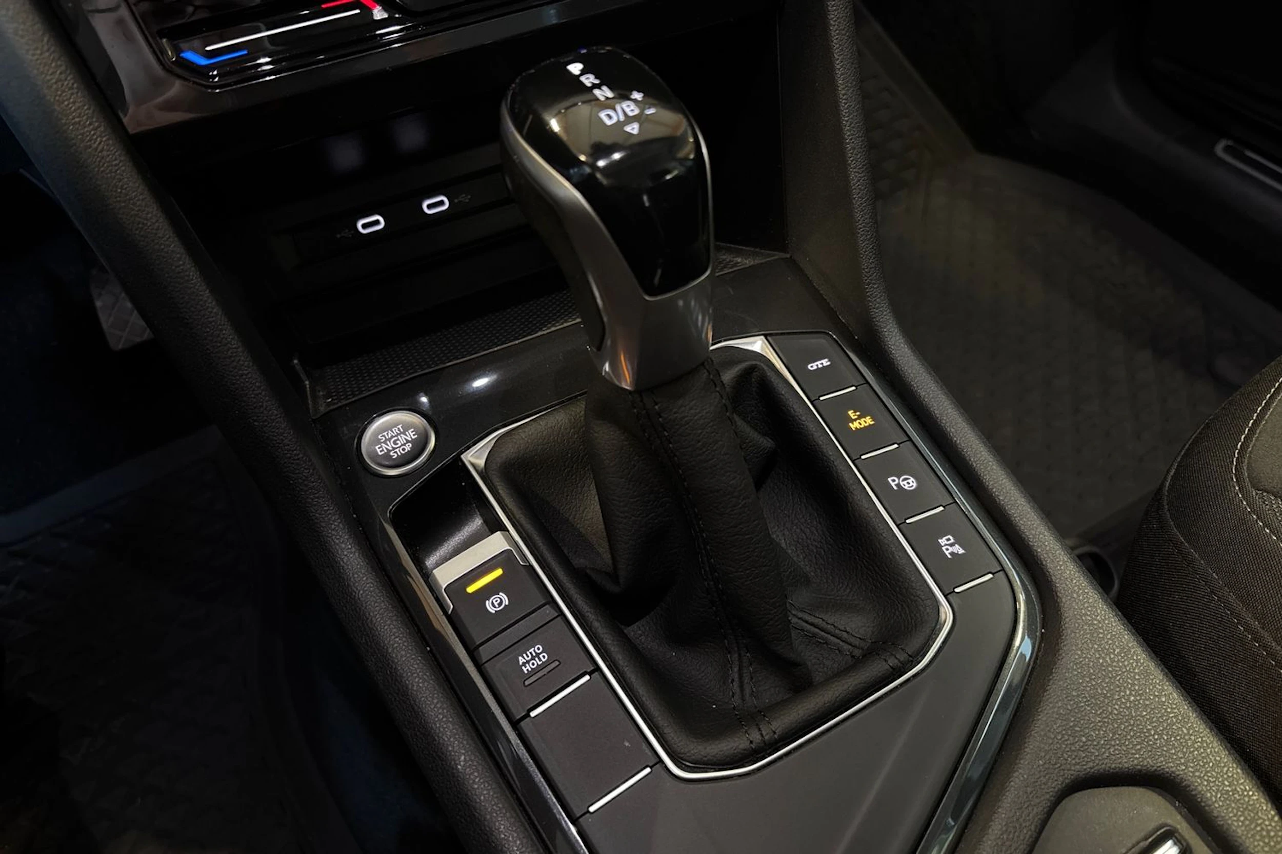 harmaa Volkswagen Tiguan 2022 kuva 20.