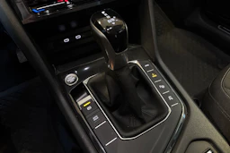 harmaa Volkswagen Tiguan 2022 kuva 20.