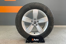 harmaa Volkswagen TIGUAN 2022 kuva 13.