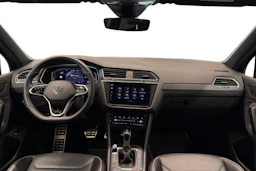 musta Volkswagen Tiguan 2022 kuva 7.