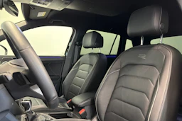 musta Volkswagen Tiguan 2022 kuva 15.