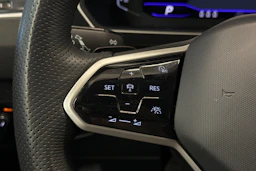 musta Volkswagen Tiguan 2022 kuva 19.