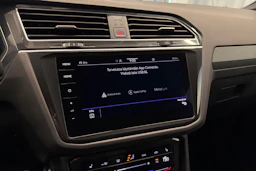 musta Volkswagen Tiguan 2022 kuva 30.