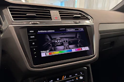 musta Volkswagen Tiguan 2022 kuva 32.