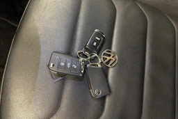 musta Volkswagen Tiguan 2022 kuva 38.
