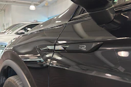 musta Volkswagen Tiguan 2022 kuva 39.