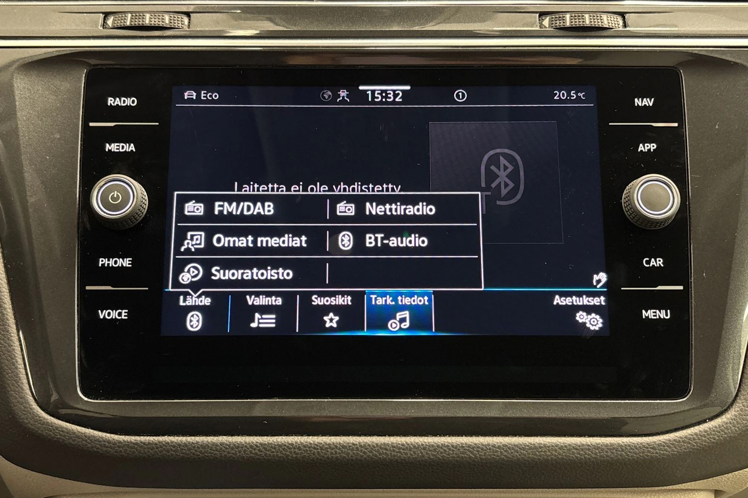 valkoinen Volkswagen Tiguan 2022 kuva 30.