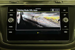 valkoinen Volkswagen Tiguan 2022 kuva 36.