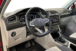 punainen Volkswagen Tiguan 2022 kuva 3.