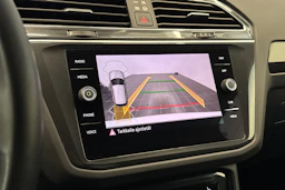 valkoinen Volkswagen Tiguan 2022 kuva 15.