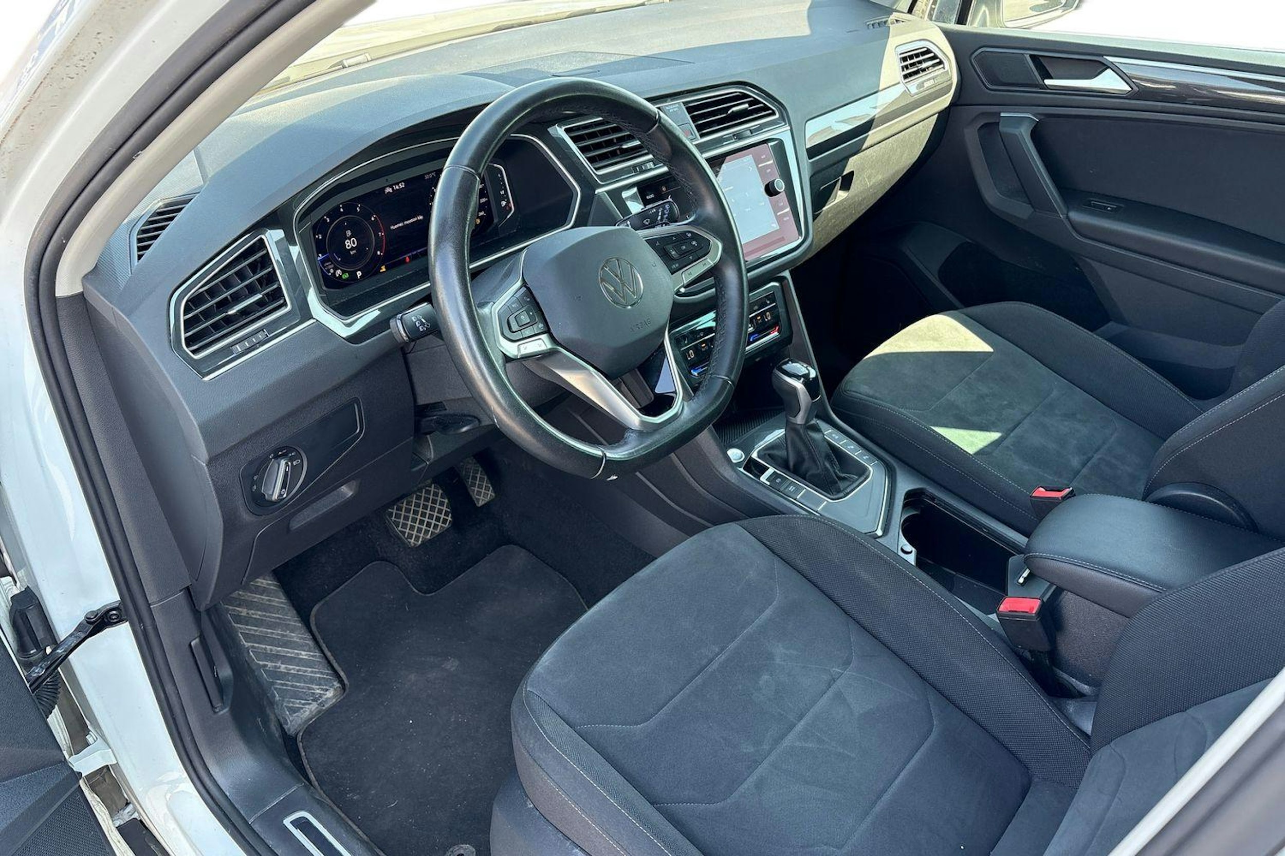valkoinen Volkswagen Tiguan 2022 kuva 3.