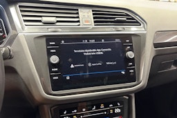valkoinen Volkswagen Tiguan 2022 kuva 18.