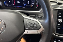 valkoinen Volkswagen Tiguan 2022 kuva 20.