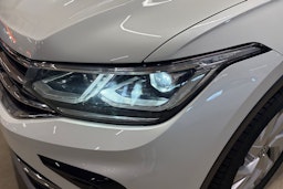 valkoinen Volkswagen Tiguan 2022 kuva 23.