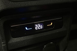 valkoinen Volkswagen Tiguan 2022 kuva 16.
