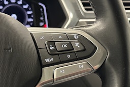 valkoinen Volkswagen Tiguan 2022 kuva 20.