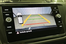 harmaa Volkswagen Tiguan 2023 kuva 25.