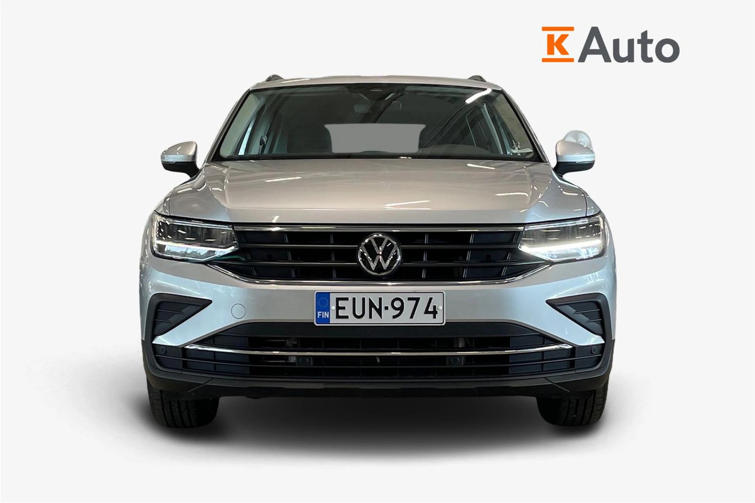 harmaa Volkswagen Tiguan 2023 kuva 4.
