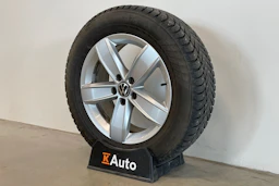 harmaa Volkswagen Tiguan 2023 kuva 10.