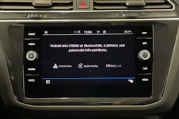 harmaa Volkswagen Tiguan 2023 kuva 19.