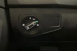 harmaa Volkswagen Tiguan 2023 kuva 25.