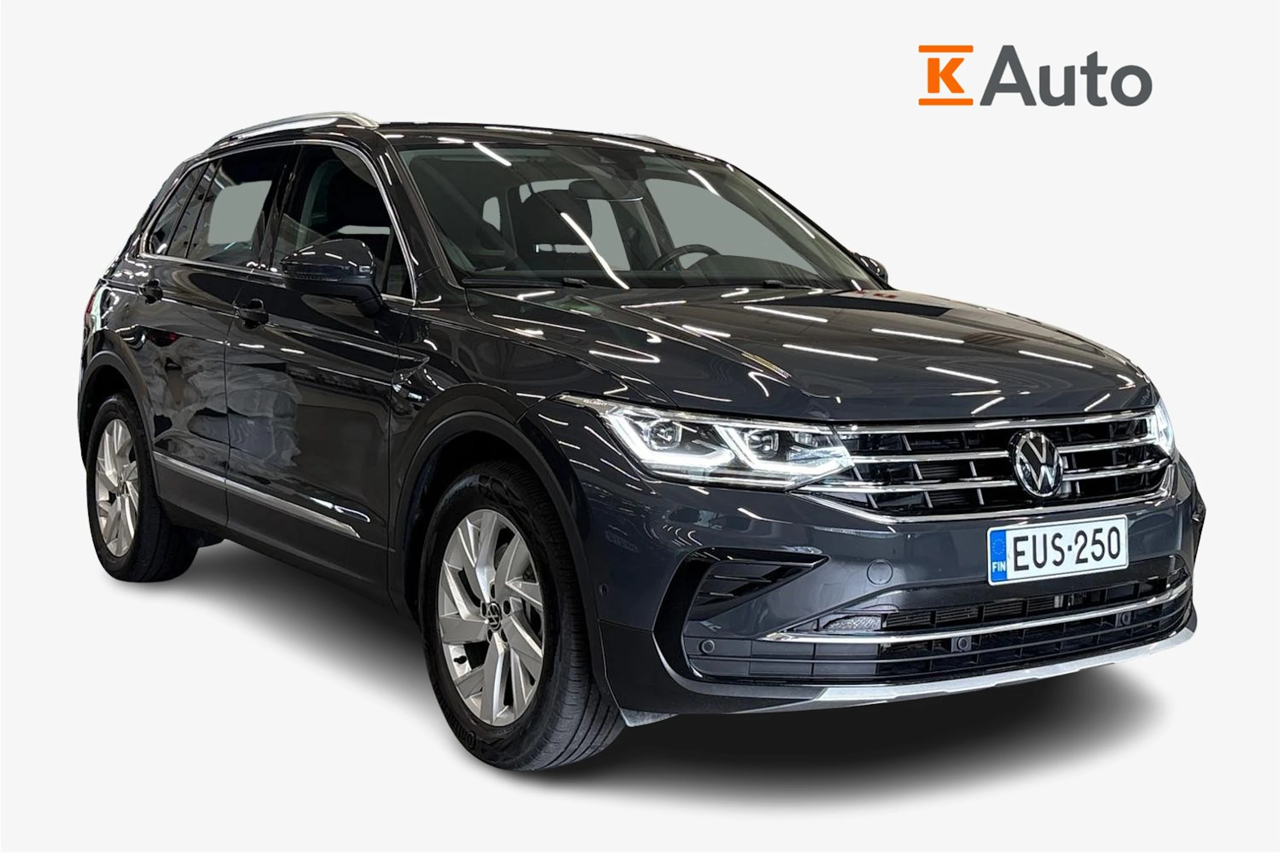 harmaa Volkswagen Tiguan 2023 kuva 1.