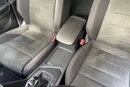 met. sininen Volkswagen Tiguan 2024 kuva 26.