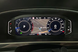 Sininen Volkswagen Tiguan 2023 kuva 18.