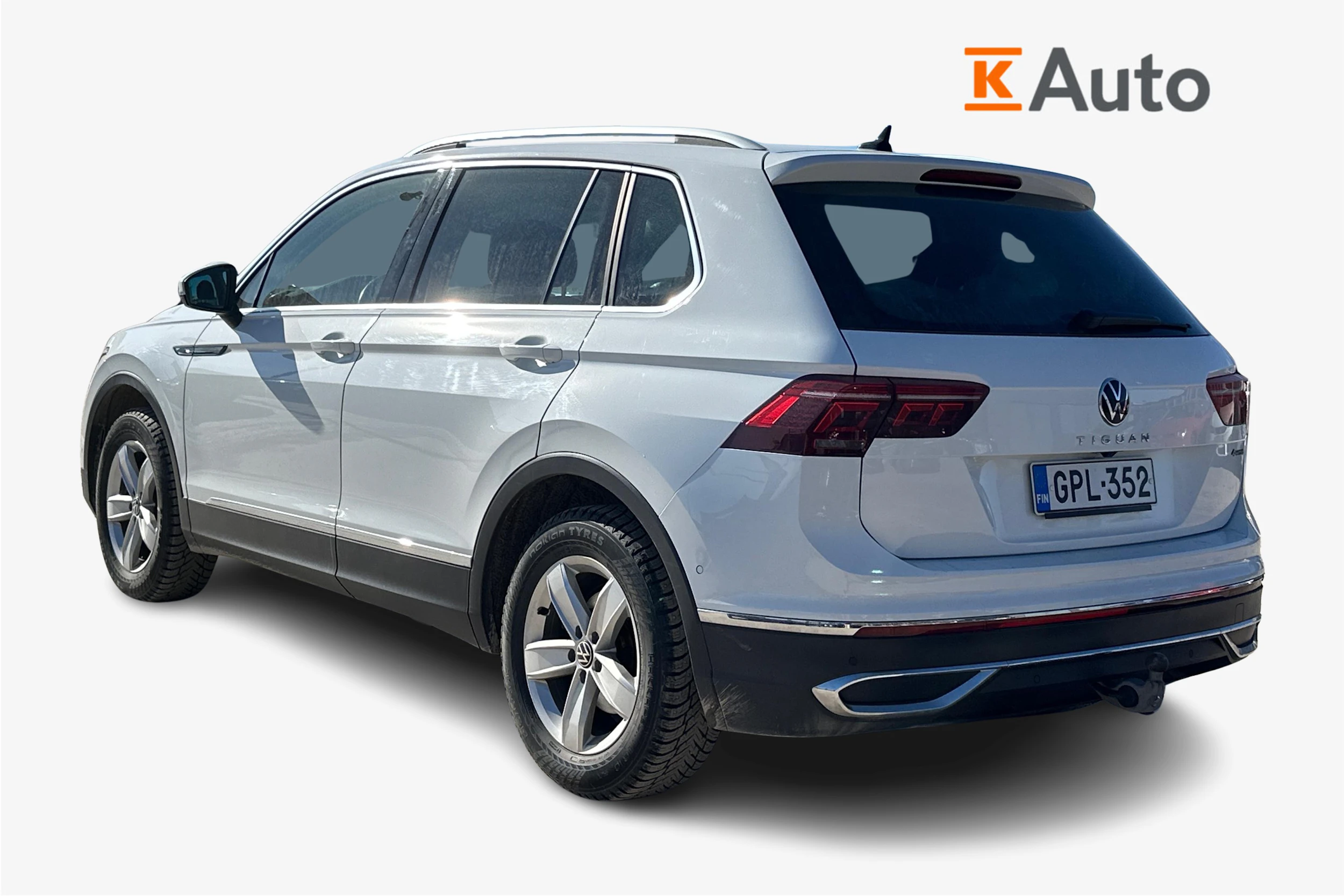 Valkoinen Volkswagen Tiguan 2023 kuva 2.