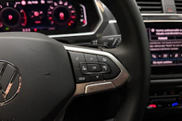 musta Volkswagen Tiguan 2023 kuva 17.