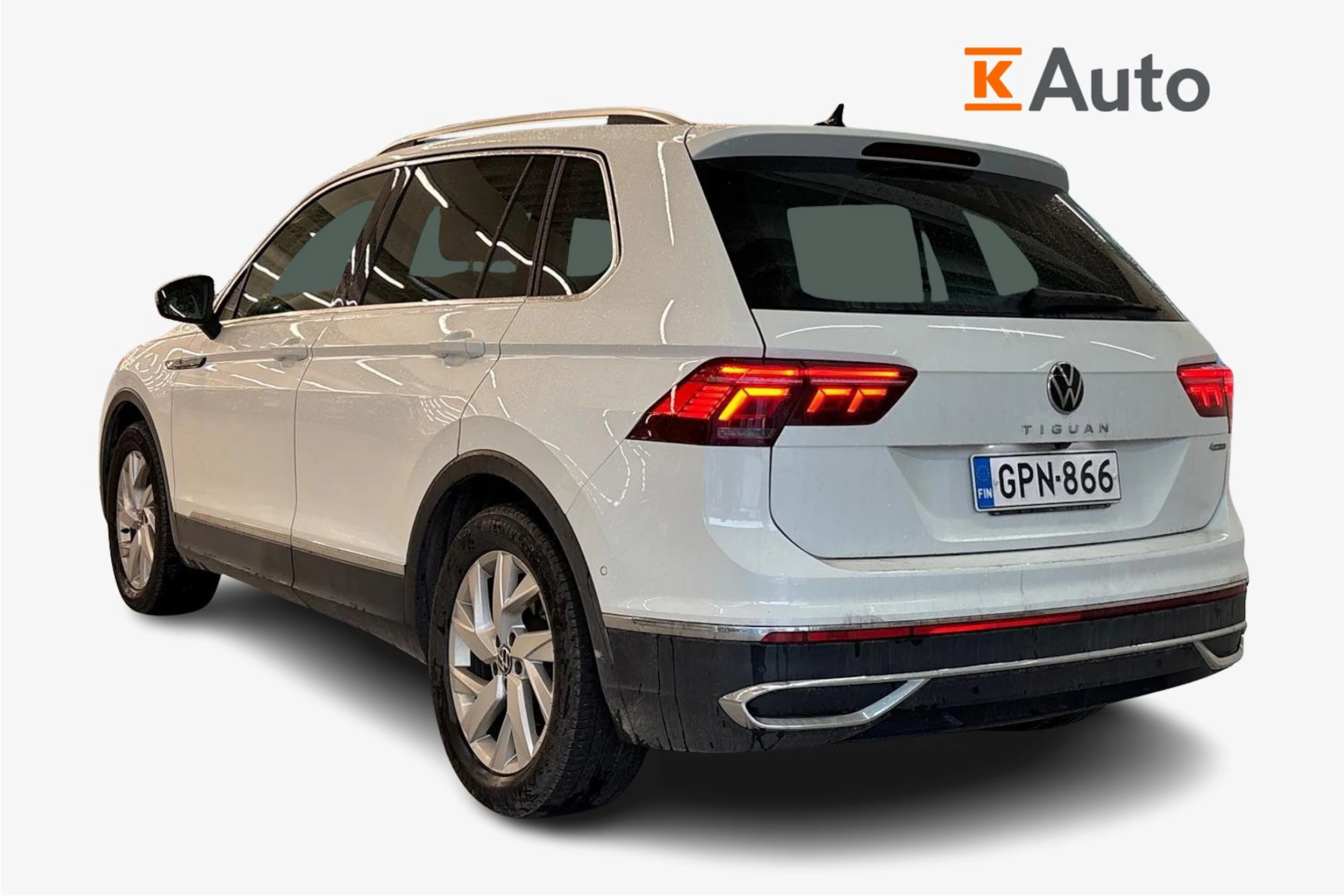 Valkoinen Volkswagen Tiguan 2023 kuva 2.