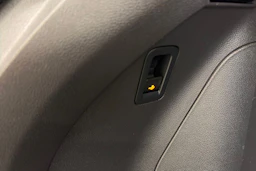musta Volkswagen Tiguan 2023 kuva 13.