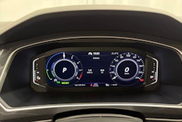 musta Volkswagen Tiguan 2023 kuva 15.