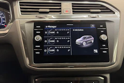musta Volkswagen Tiguan 2023 kuva 21.
