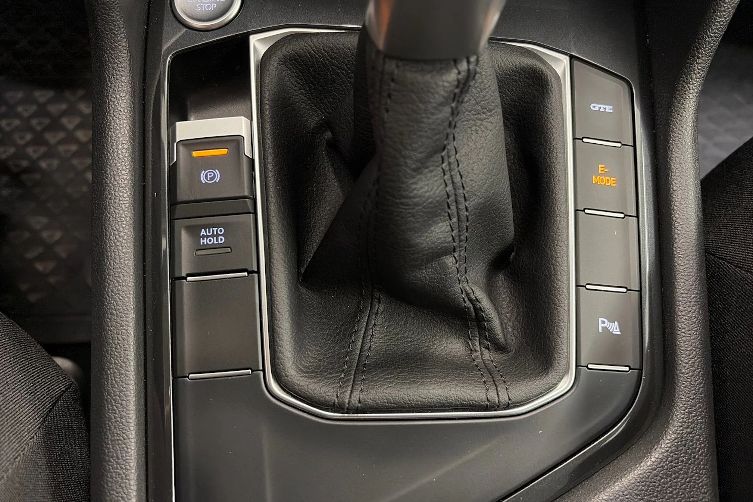 musta Volkswagen Tiguan 2023 kuva 25.