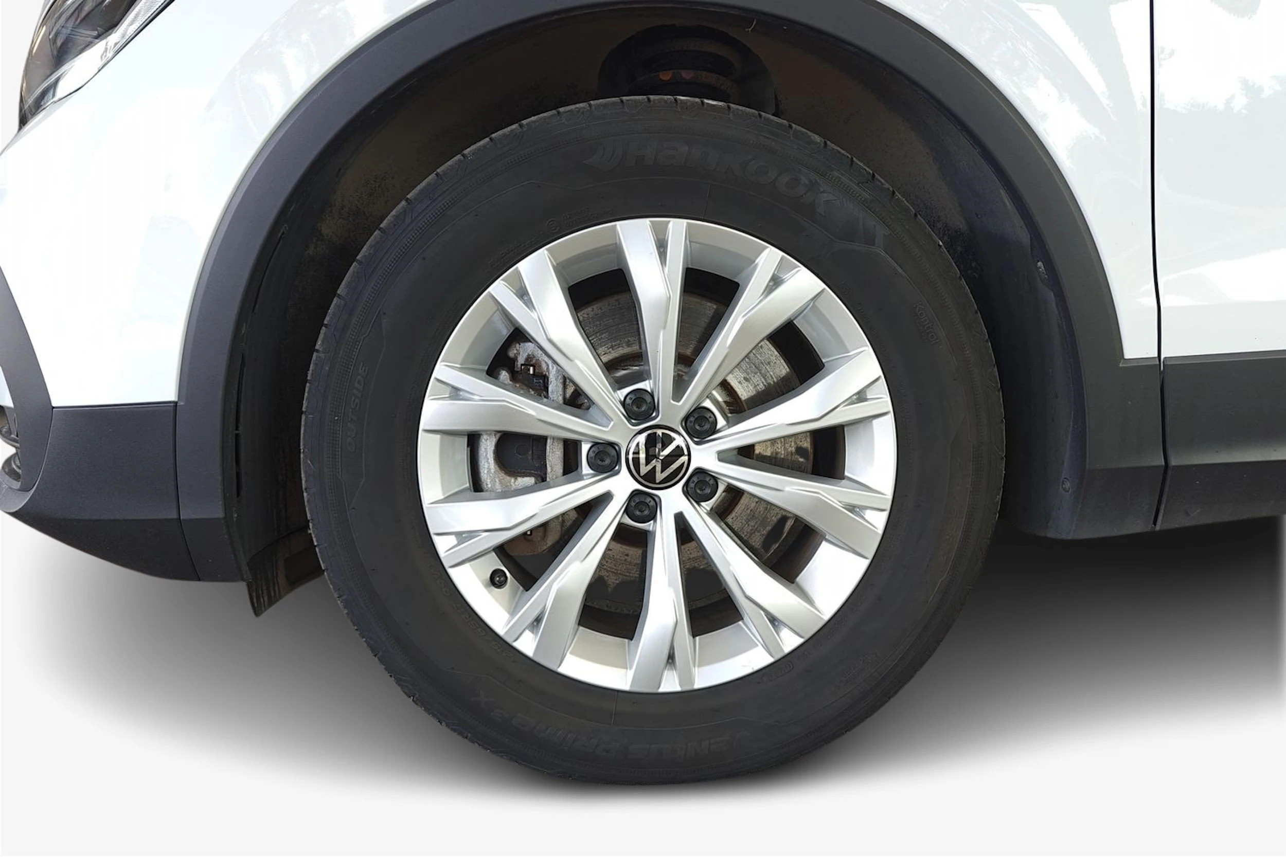valkoinen Volkswagen Tiguan 2023 kuva 12.