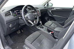 Harmaa Volkswagen Tiguan 2023 kuva 3.