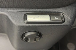 harmaa Volkswagen Tiguan 2023 kuva 19.