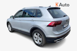 Harmaa Volkswagen Tiguan 2023 kuva 2.