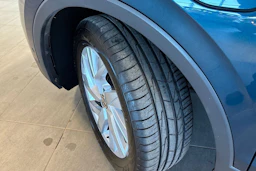 Sininen Volkswagen Tiguan 2023 kuva 10.