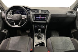 valkoinen Volkswagen Tiguan 2023 kuva 9.