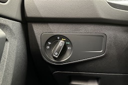 valkoinen Volkswagen Tiguan 2023 kuva 26.