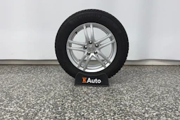 harmaa Volkswagen Tiguan 2023 kuva 13.