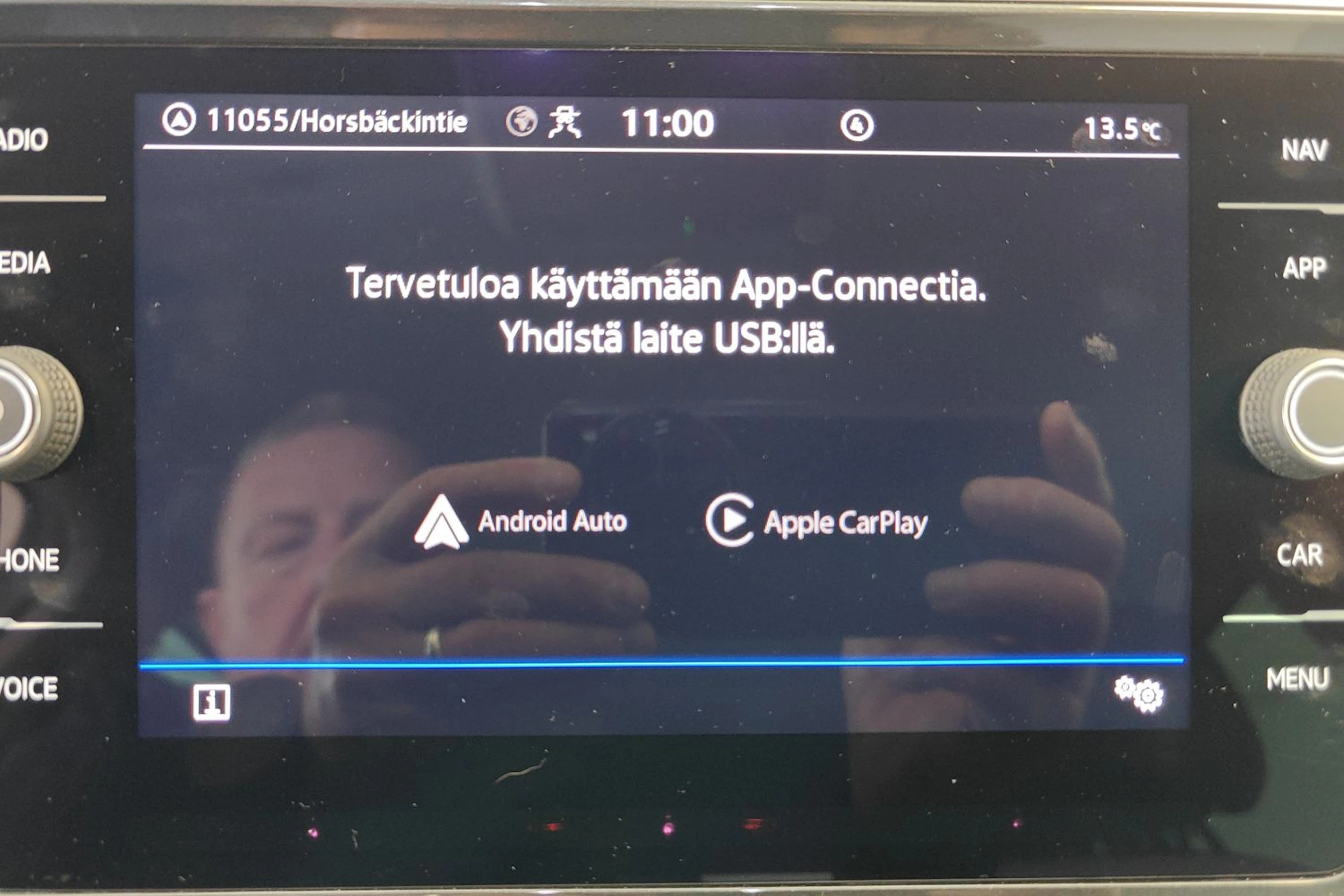 valkoinen Volkswagen Tiguan 2023 kuva 22.