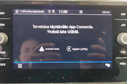 valkoinen Volkswagen Tiguan 2023 kuva 22.