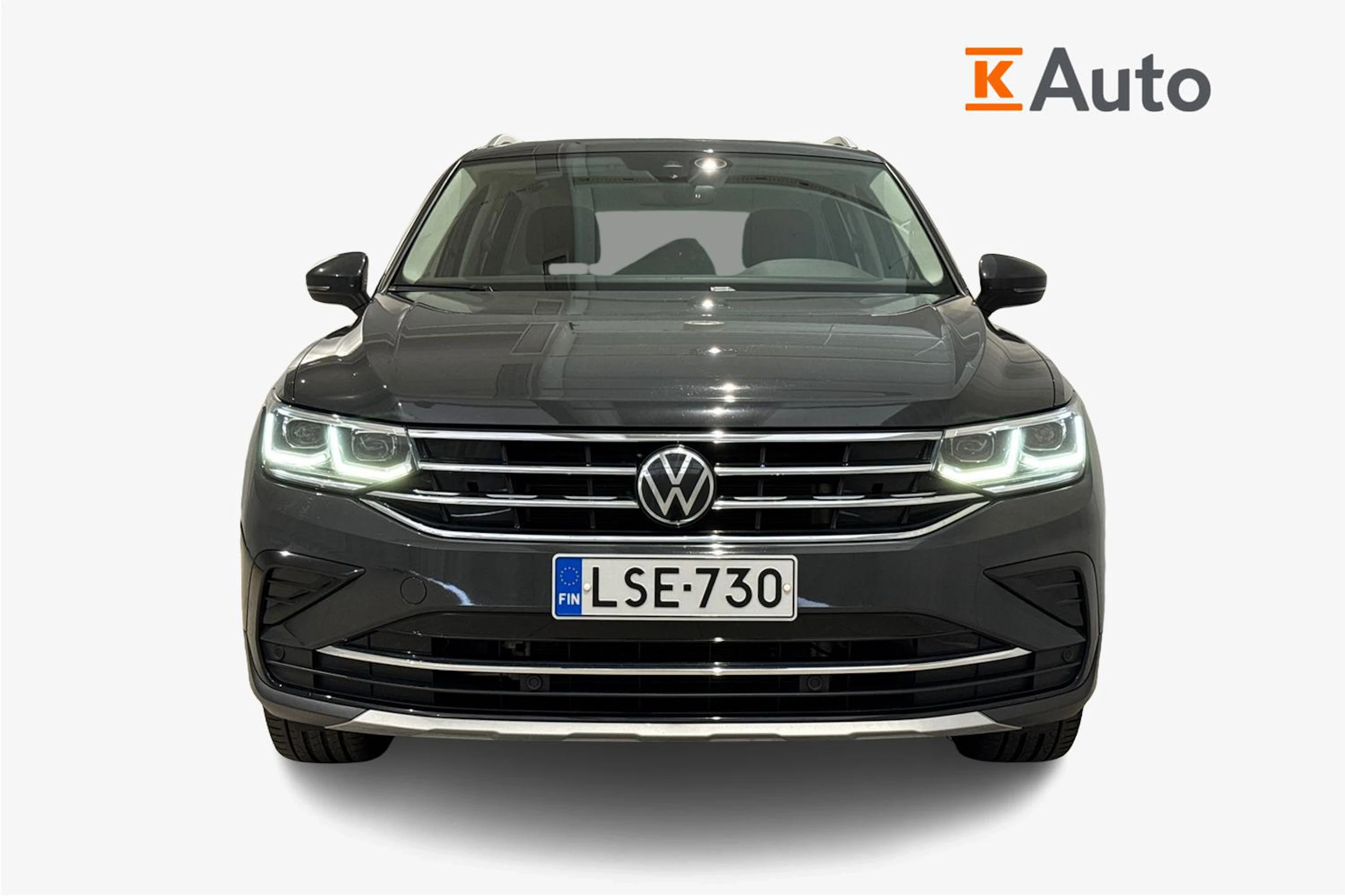 harmaa Volkswagen Tiguan 2023 kuva 4.