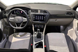 harmaa Volkswagen Tiguan 2023 kuva 7.